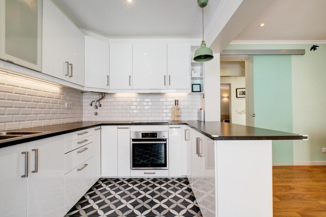Comfortable Town House In Quiet Area By Lovelystay Lisbon