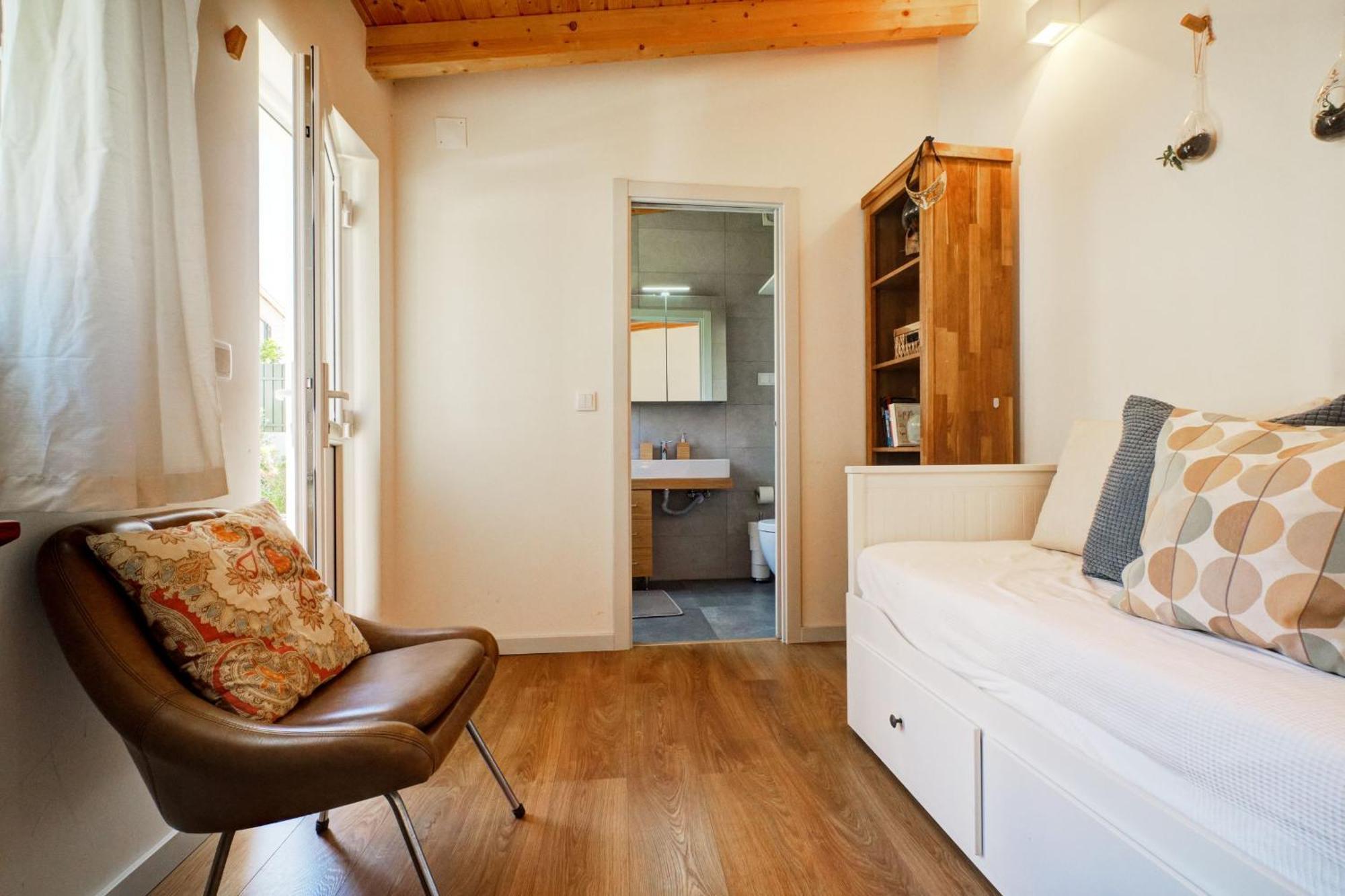 Comfortable Town House In Quiet Area By Lovelystay Lisbon